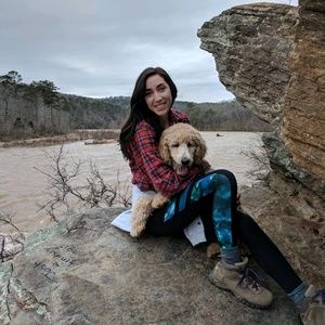 Meet your Posher, Julia